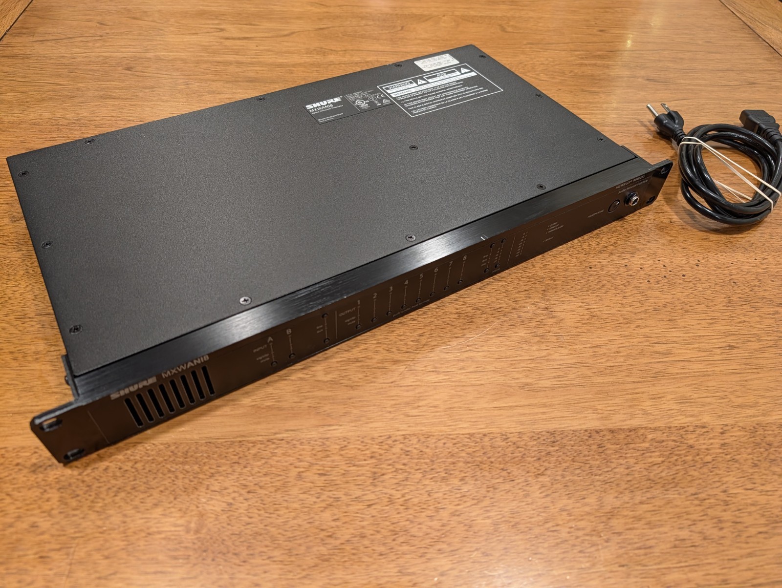 SHURE MXWANI8 8-Channel Audio Network Interface