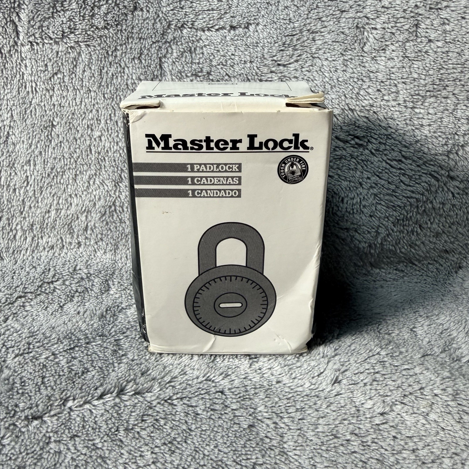 Master Lock 1525 Block Guard Combination Black Padlock. Used
