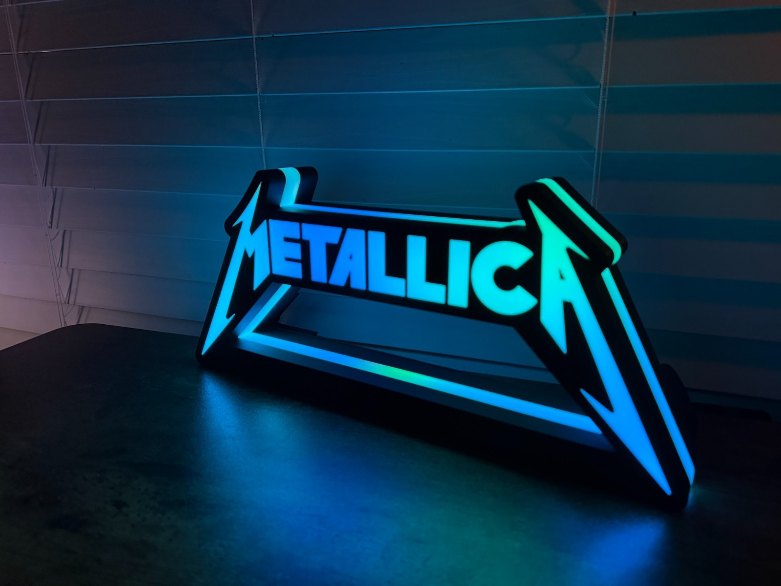Metallica Topper  - Pinball Machine - App Controlled Stern