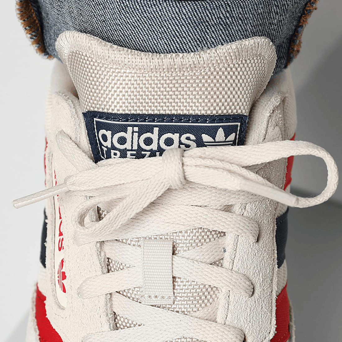 adidas Treziod 2 Sneakers Alumn Better Scarlet Night Indigo JQ9042 New in Box