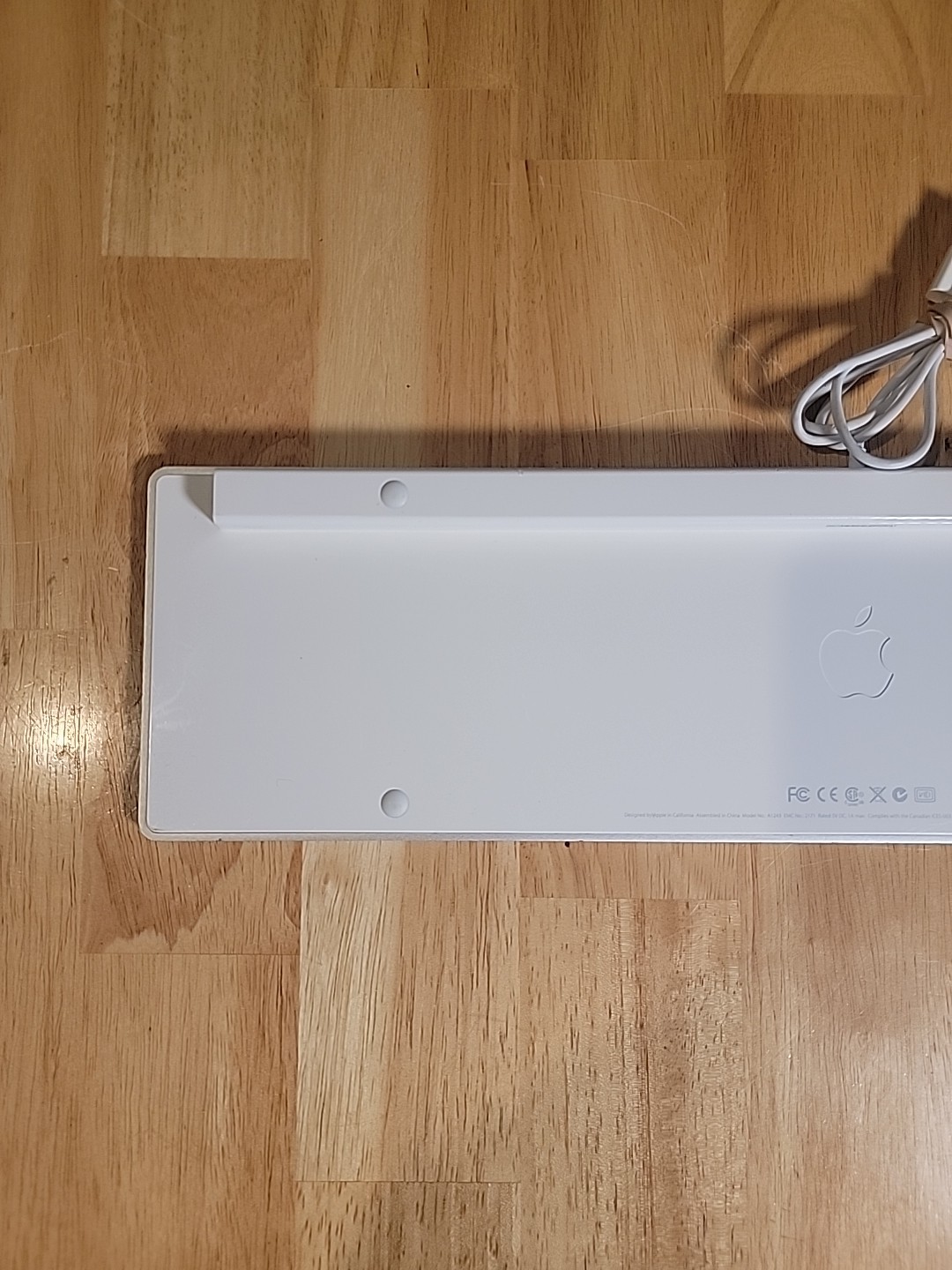Apple Wired Keyboard Model A1243