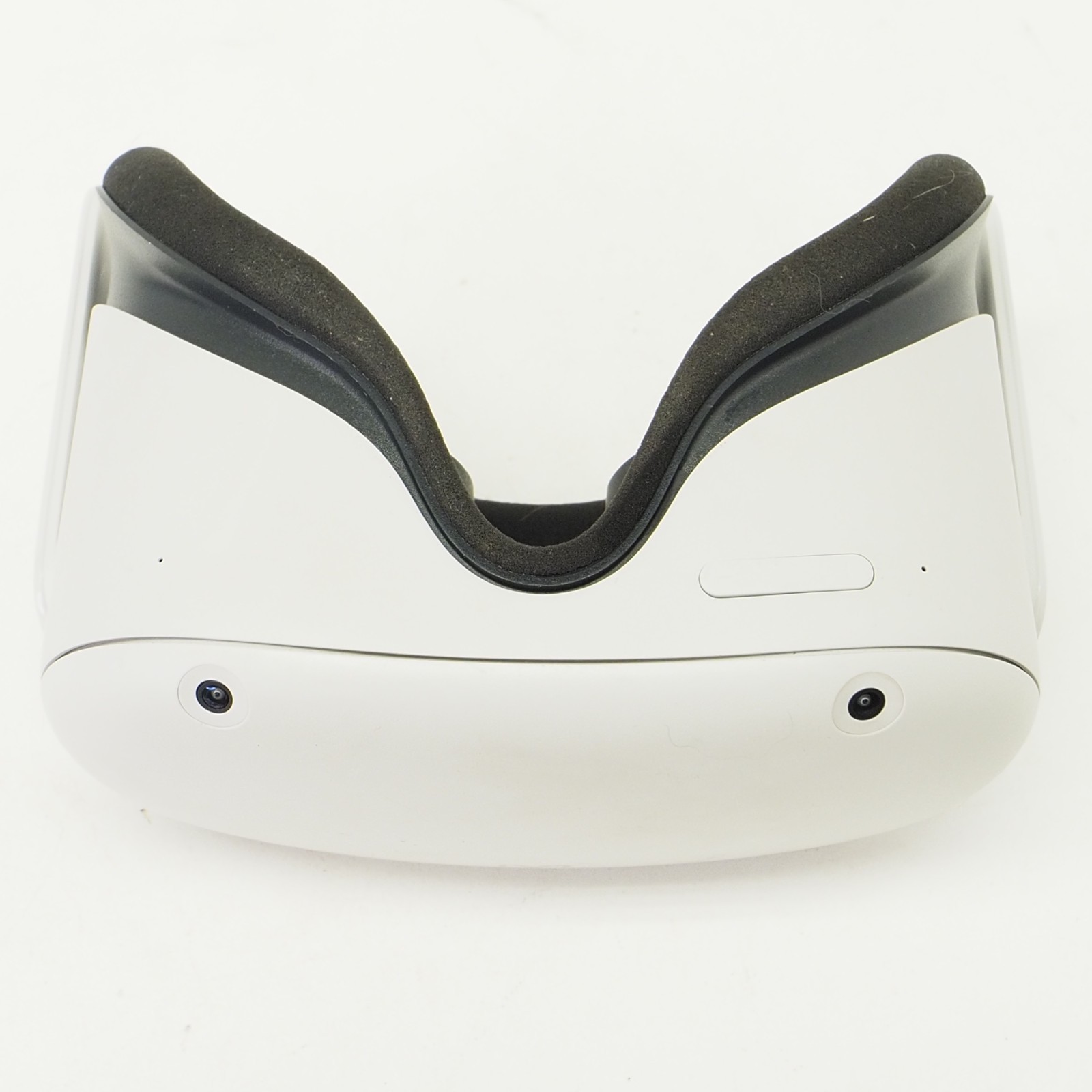 Meta Oculus Quest 2 128GB VR Headset only, no controllers, Tested and working.