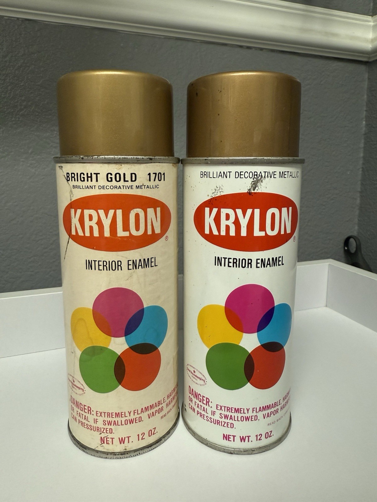 2 Vintage Krylon Spray Paint Cans Bright Gold 1701 Paper Label Borden Inc