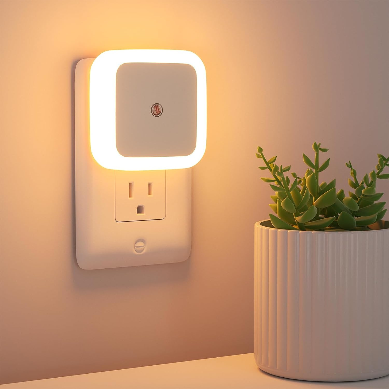 4-Pack Dusk to Dawn LED Night Lights with Auto On/Off Sensor for Bedrooms