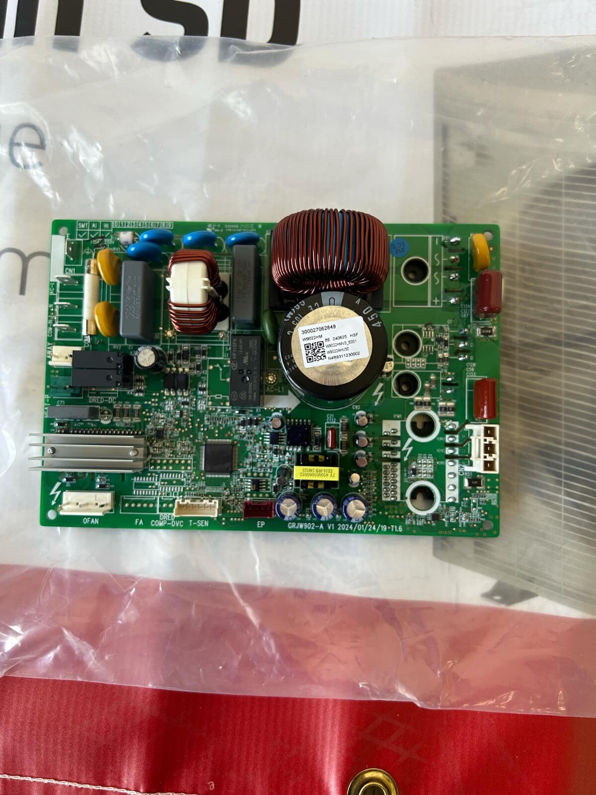 GREE  Motherboard 300027062849 4LIV12HP230V1AO