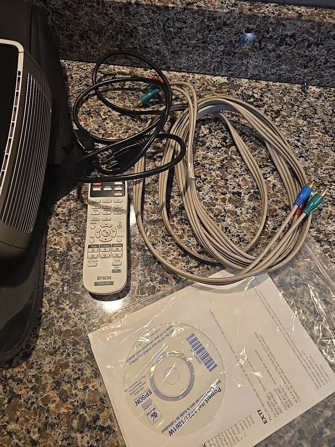 InFocus IN26+ W260 DLP Projector