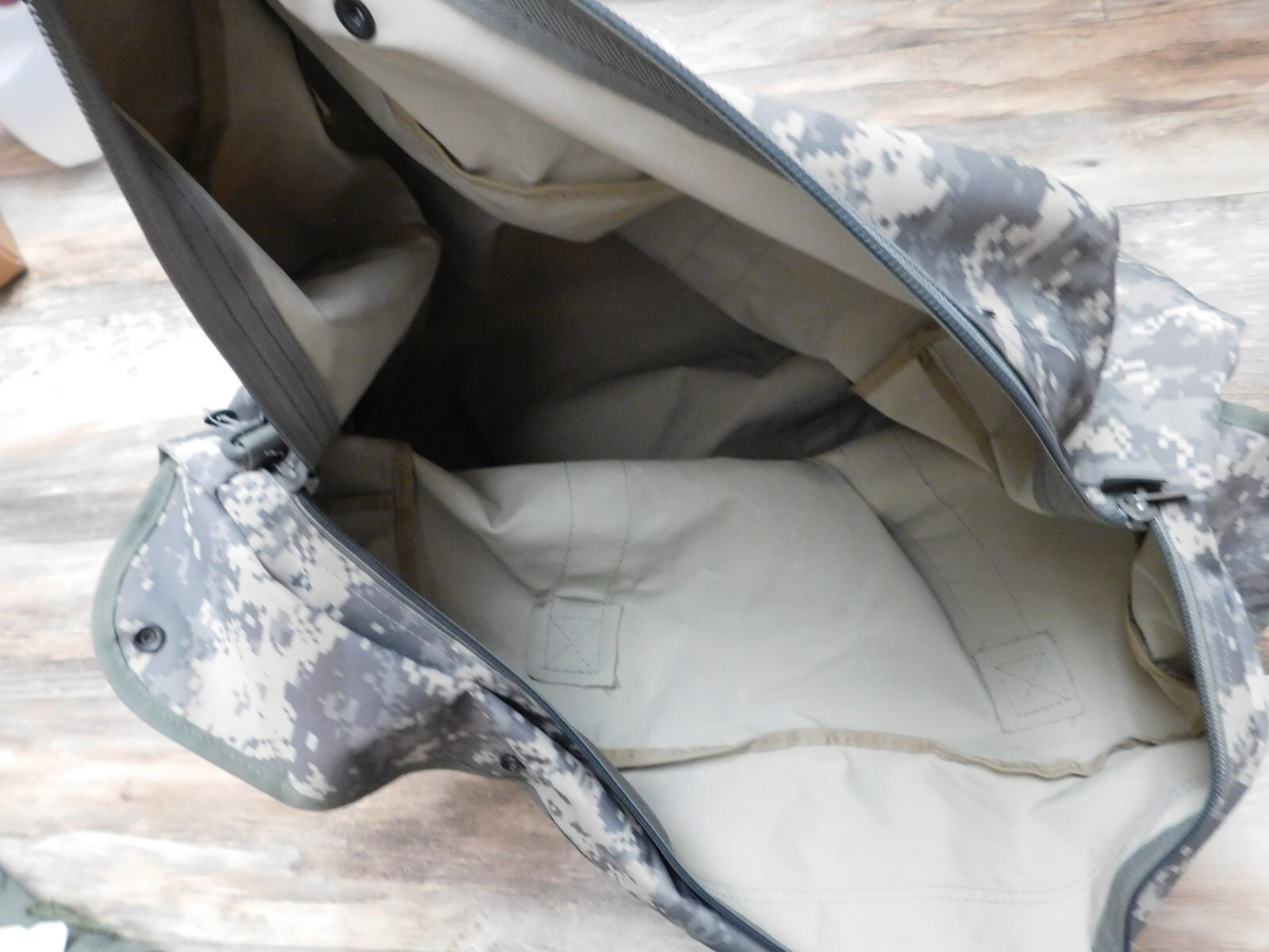 FLYING CIRCLE ACU FLYER'S KIT BAG