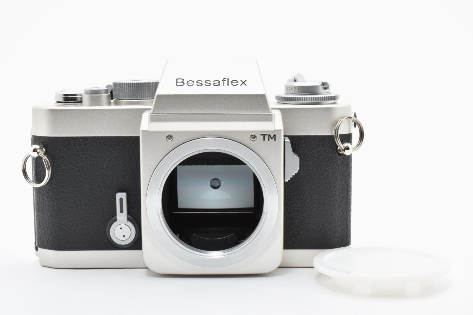 Voigtlander Bessaflex TM Silver 35mm SLR Film Camera M42 Mount JAPAN [MINT]
