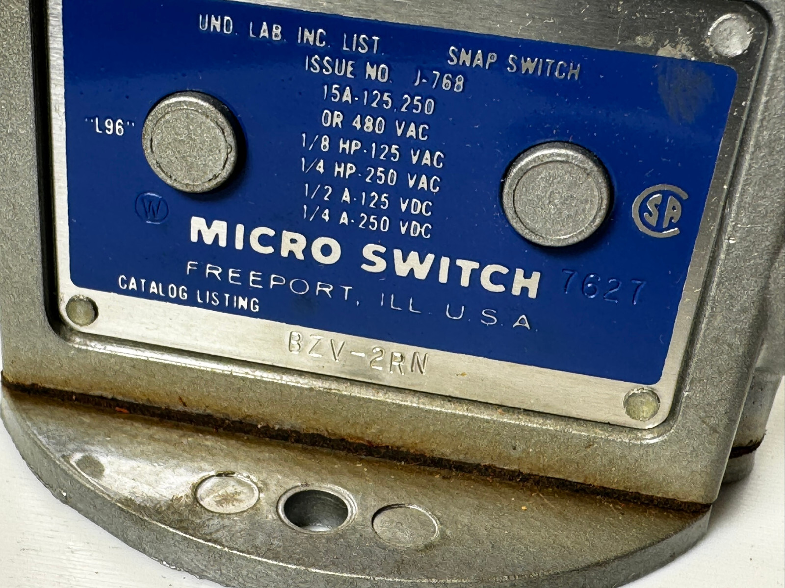 MICRO SWITCH BZV-2RN2 HONEYWELL LIMIT SWITCH - NEW OPEN BOX