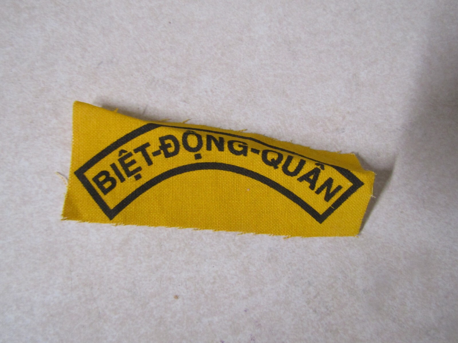MILITARY PATCH OLD VIETNAM ERA STAMPED ON CLOTH BIET-DONG-QUAN
