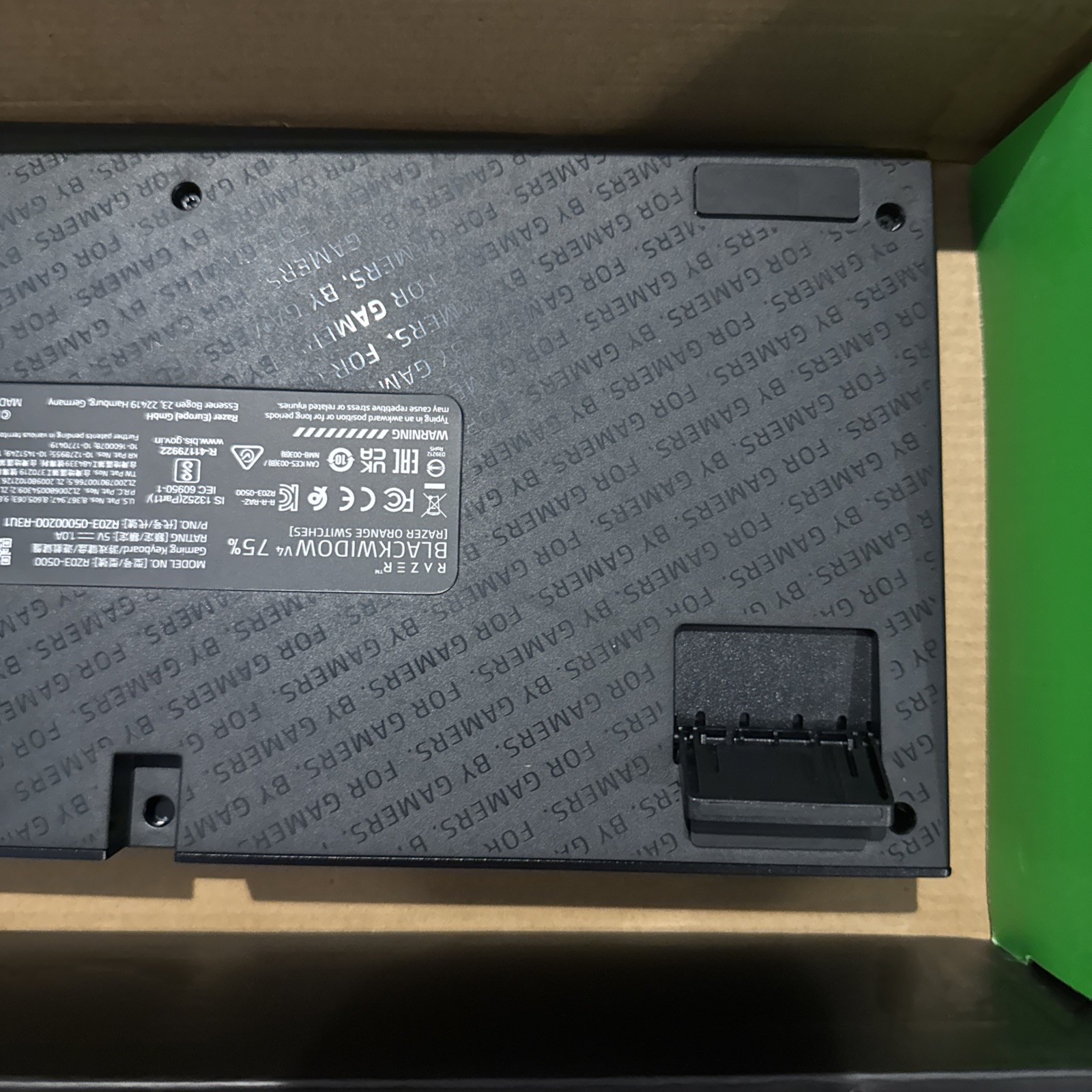 Razer Blackwidow V4 75% LED Gaming Keyboard OPEN BOX TESTED