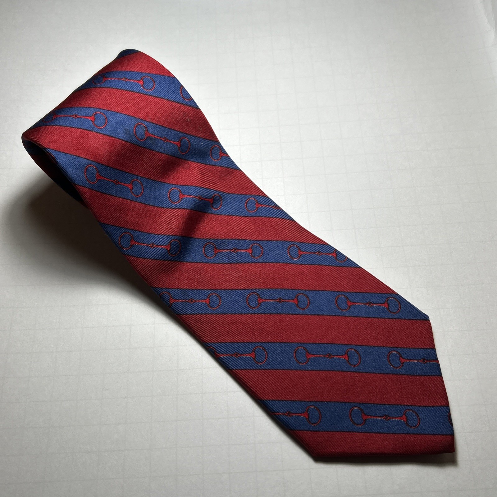 Brooks Brothers Silk Striped Necktie Red Navy Horse Bits 3.75 x 57.75 USA GUC