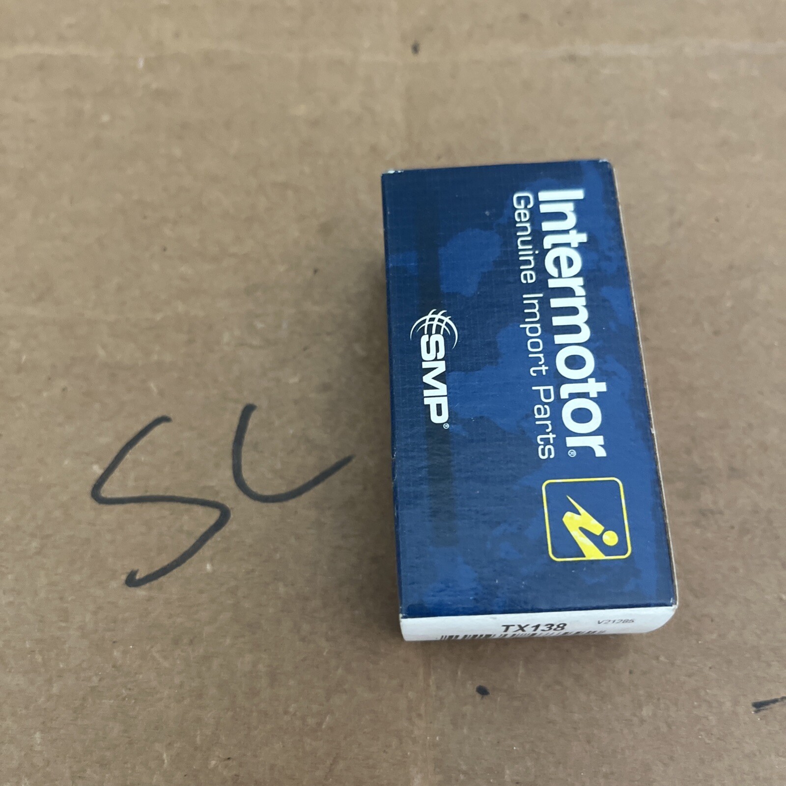 Engine Coolant Temperature Sensor Genuine Standard Motor Products TX138 NOS