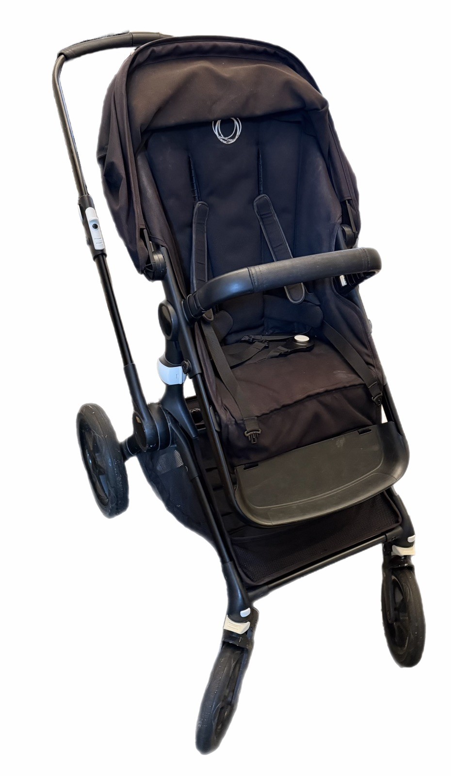 Great Pre-Owned Bugaboo Fox 2 Stroller Brown And Black with Bassinet