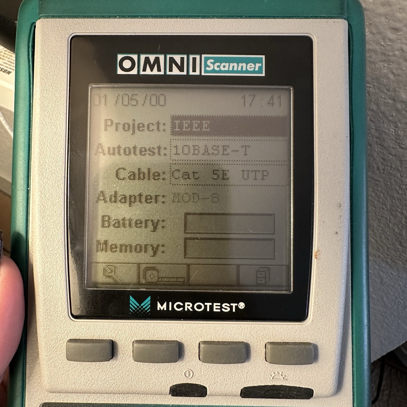 Fluke Microtest Omni Scanner 2 Remote 2 Mod-8 CAT 6 Adapters PARTS ONLY READ DET