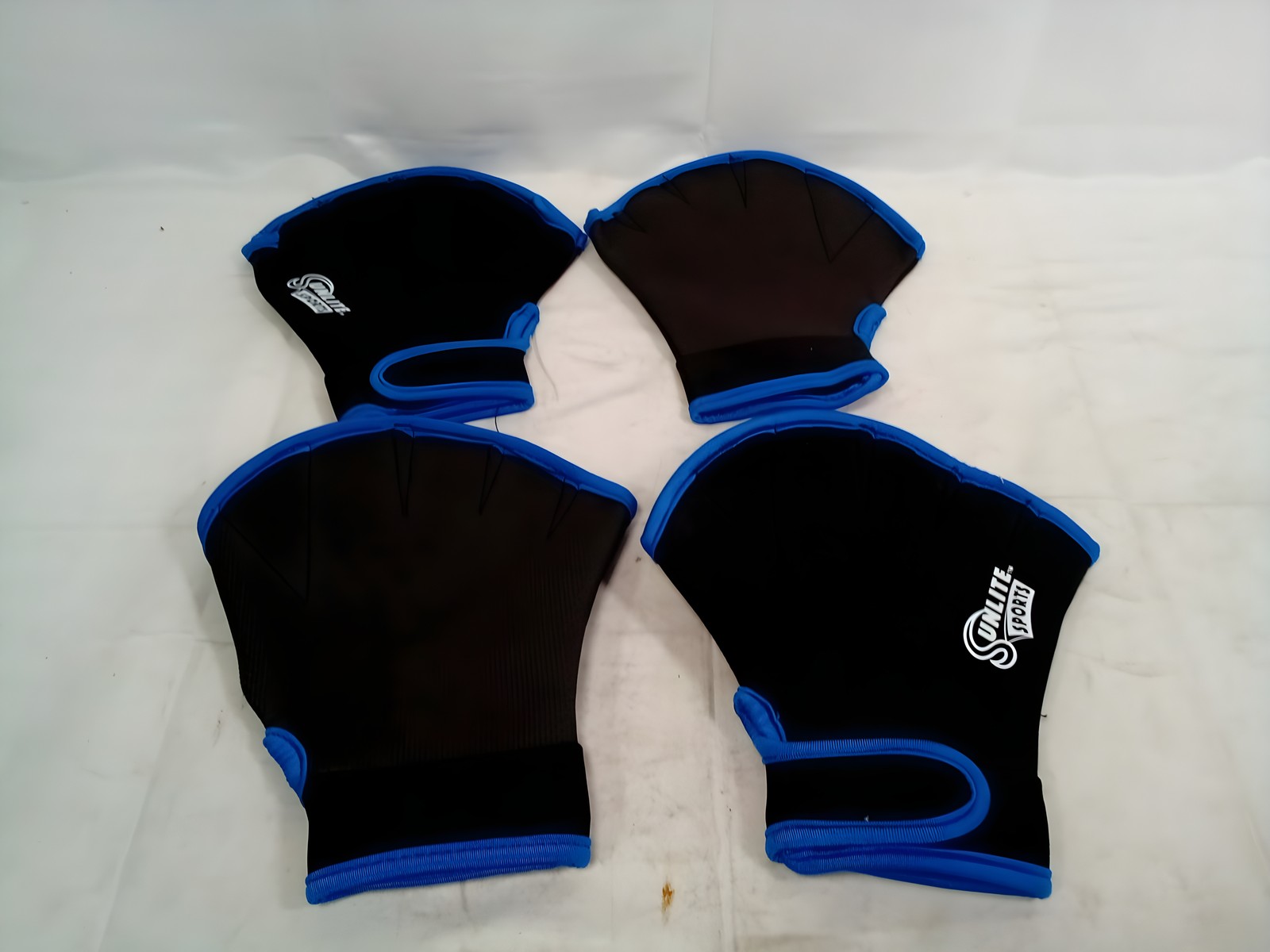 Sunlite Sports Neoprene Water Resistance Training Swim Gloves, Lot of 2 Pairs