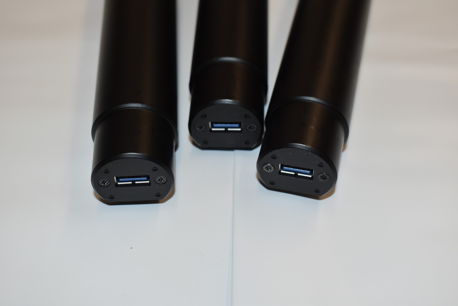 Shure MXWNCS8 Microflex Wireless 8 Channel Networked Charging Dock & 3 MS58 Mics