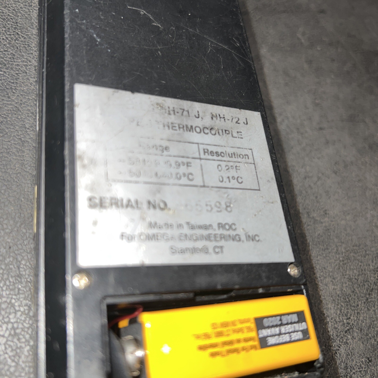 Omega Model HH-71 TH J Microcomputer Thermometer (No thermistor)
