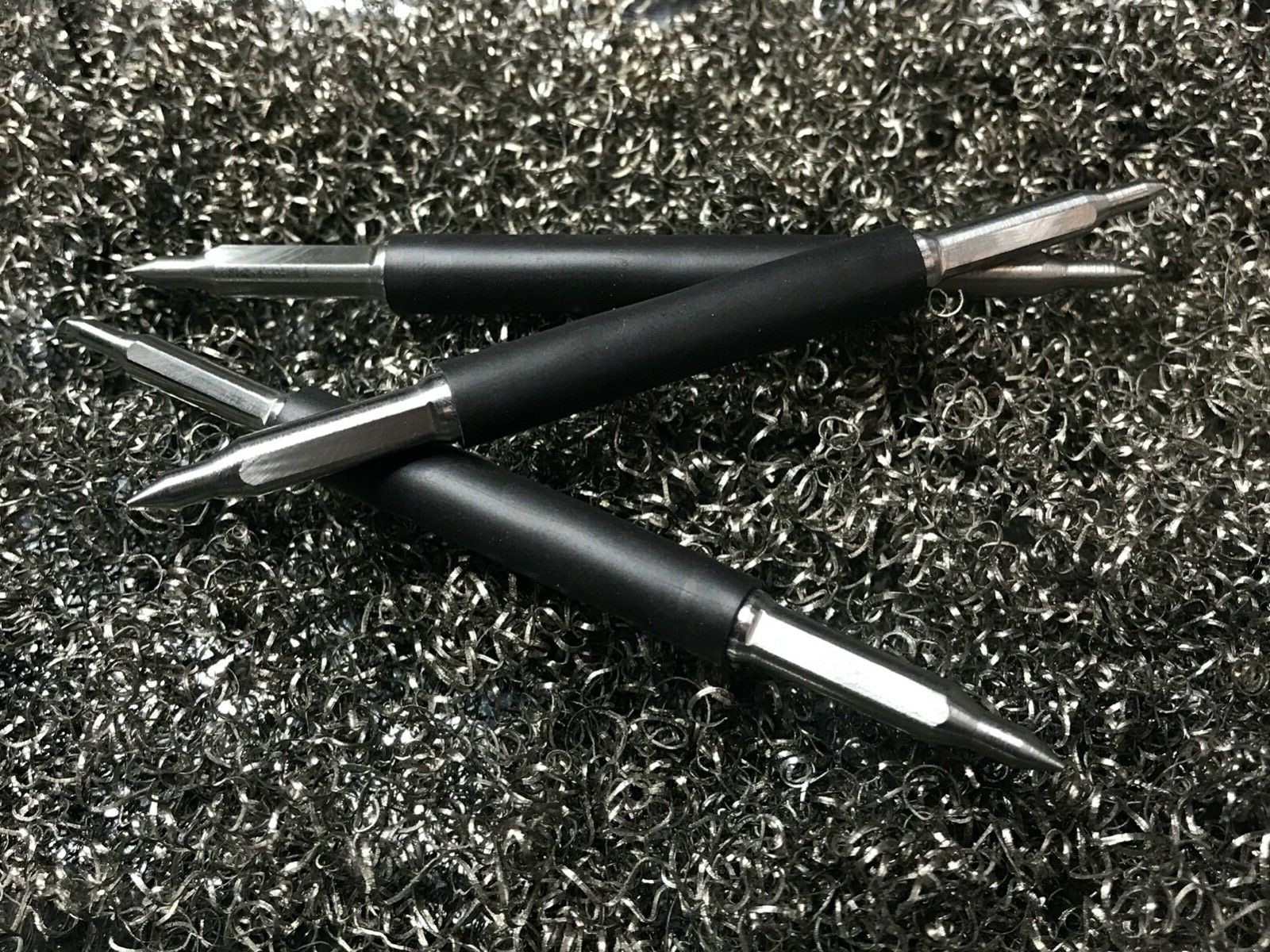 Pivot Alignment Tool for Axis lock knives - Scale Swap Cheat Code for Benchmade
