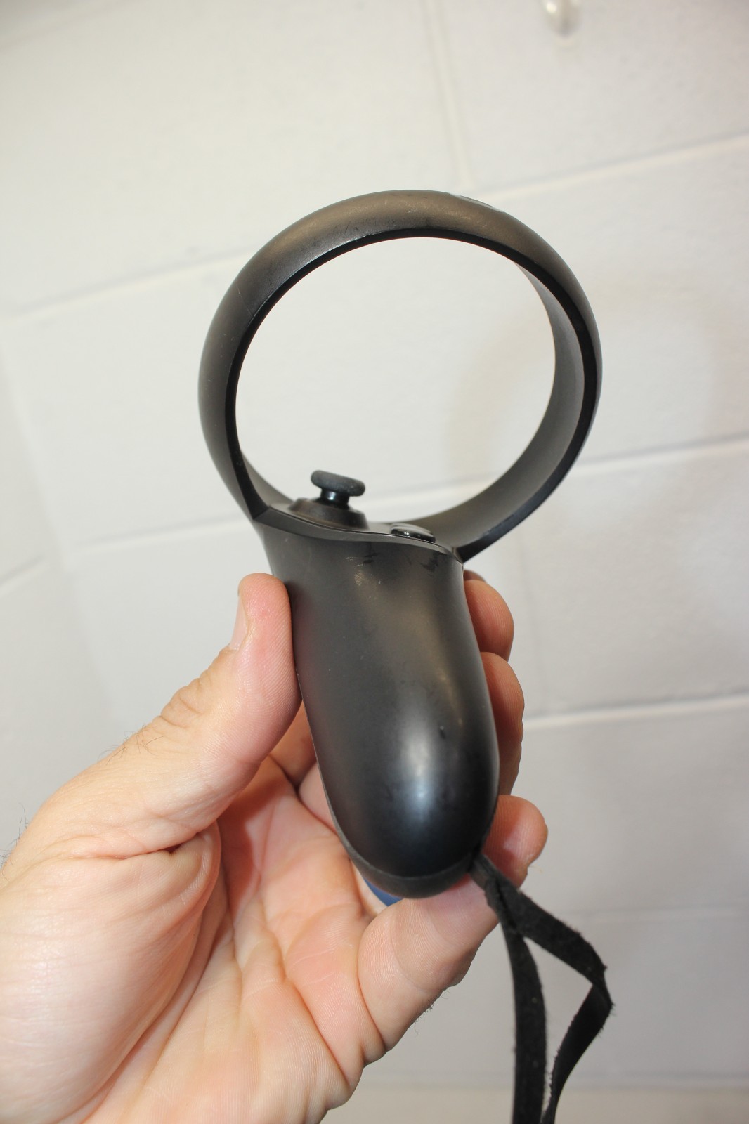 Genuine Oculus Quest 1 / Rift S Controller (Left ONLY) MI-BL - Black, guc!