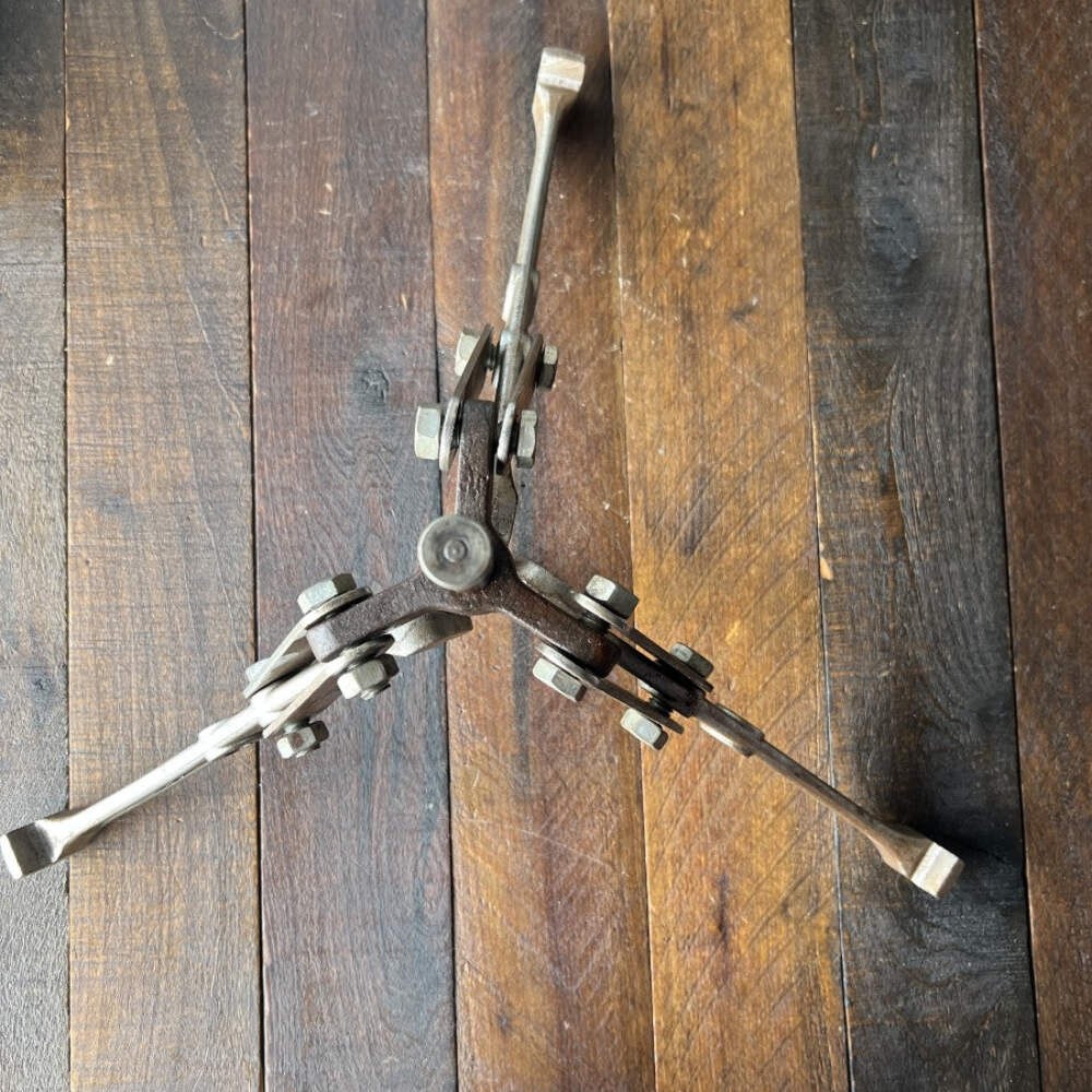 Allied 8 Inch 3 Jaw Puller 200