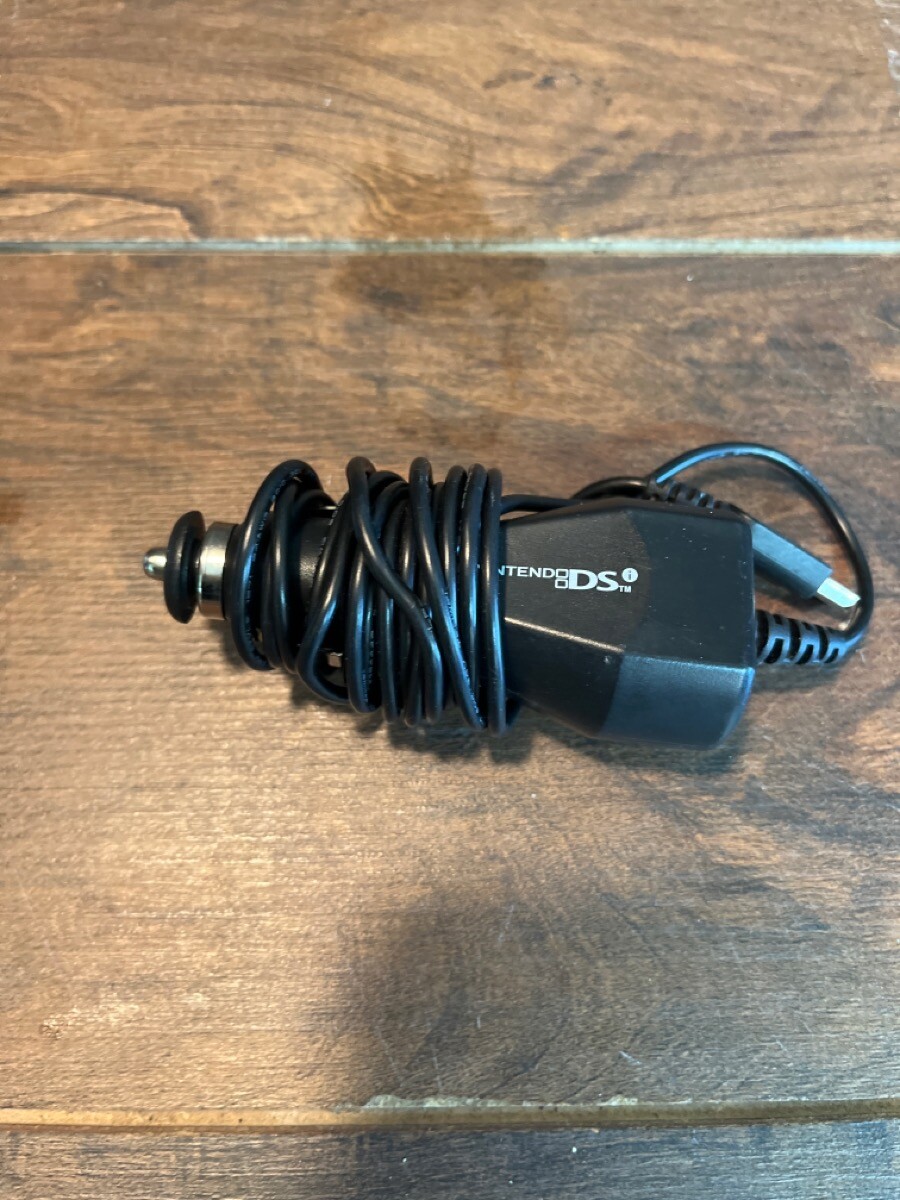 NINTENDO DS CAR CHARGER (PSO028289)