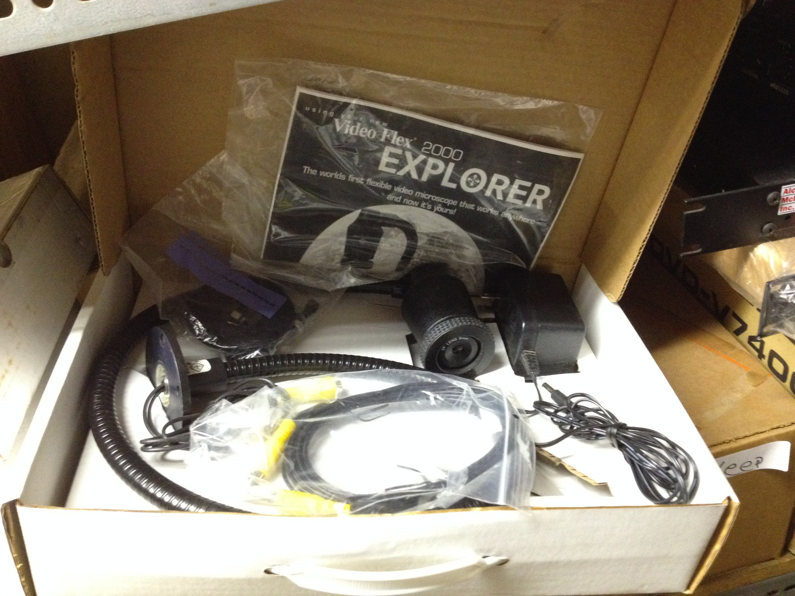 Ken-a-Vision Model VF9503375 Video Flex 2000 Microscope Camera