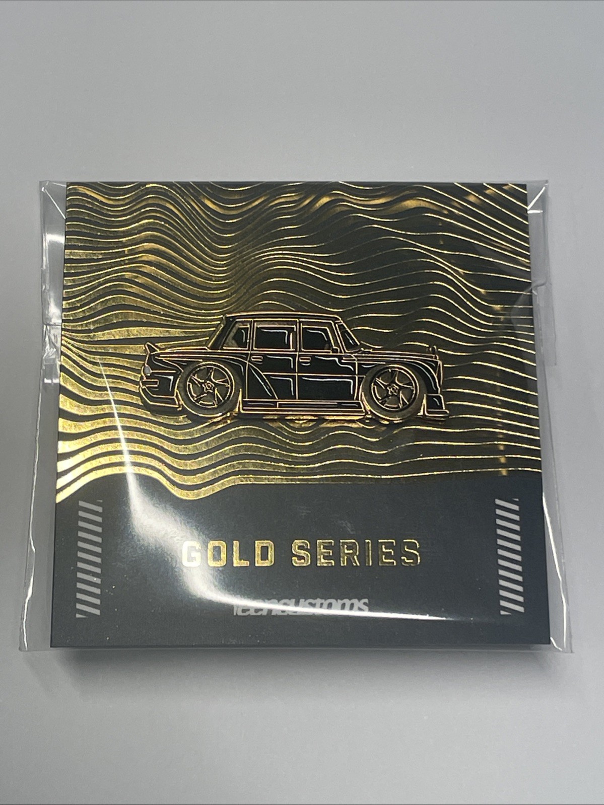 Leen Customs Gold Exotics - 1971 Mercedes 600  - Gold Series - X/25 IN HAND