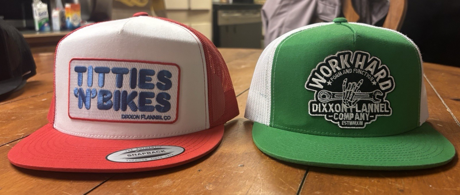 Men’s DIXXON SNAPBACK HATS 7ea.