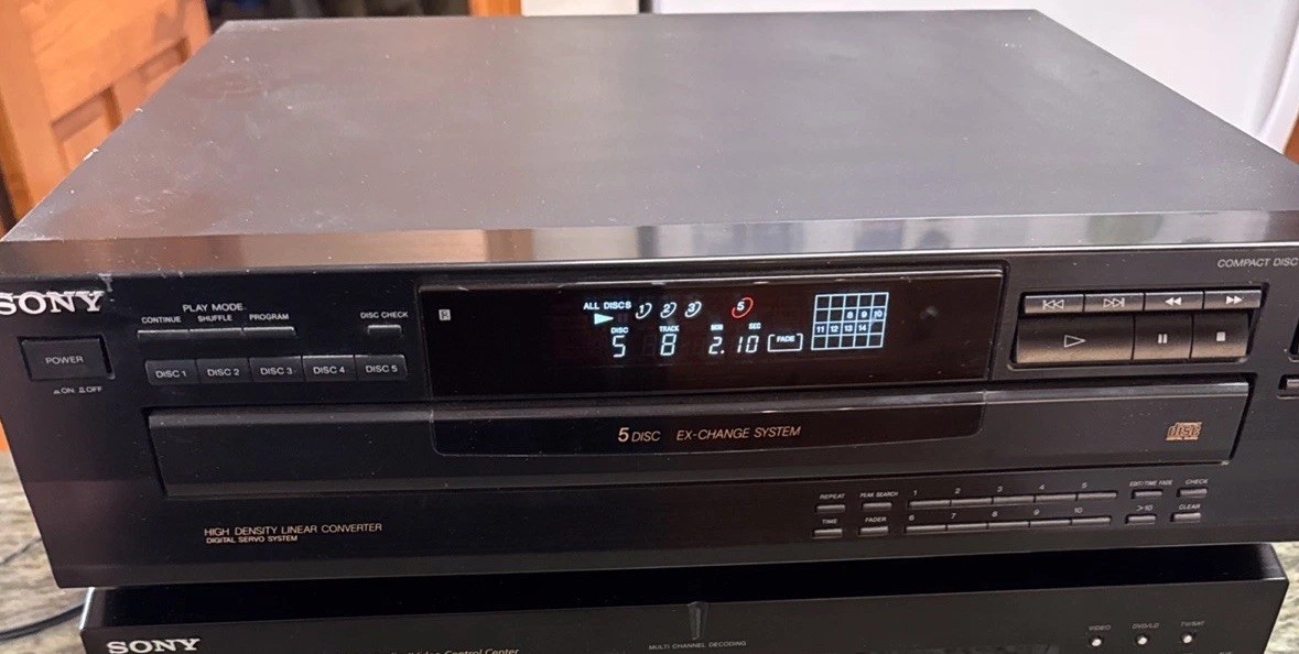 Vintage Sony CDP-C365 High Density Linear Converter 5-Disc CD  Changer  Japan