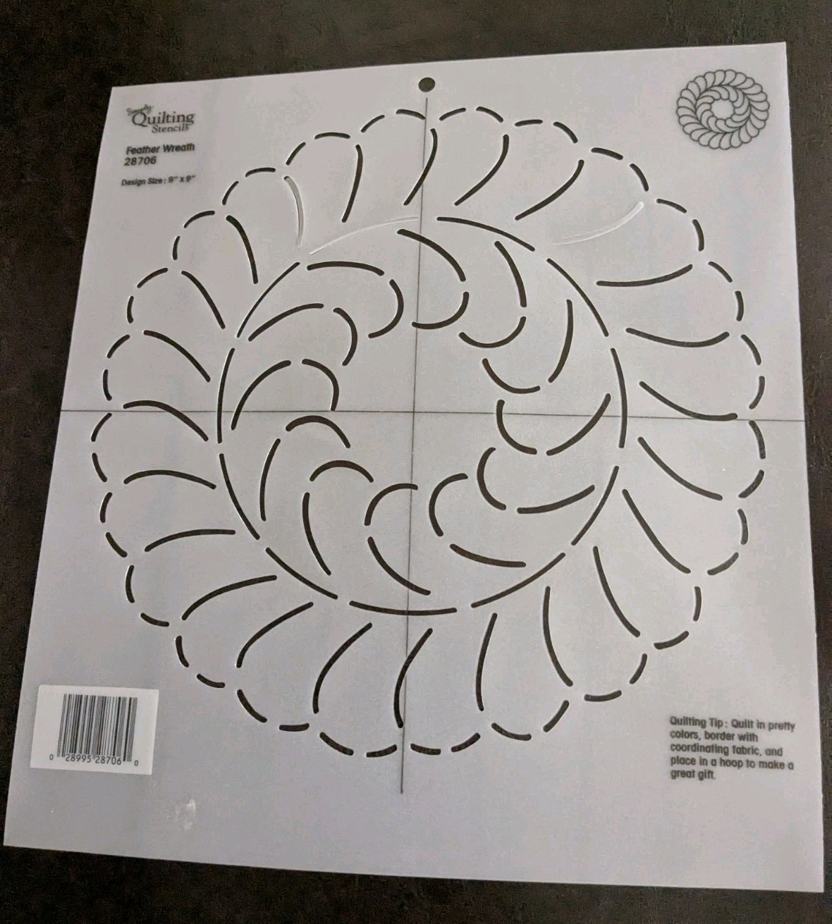 Simply Quilting Stencils Feather Circle 10" quilt template, 9x9" Image