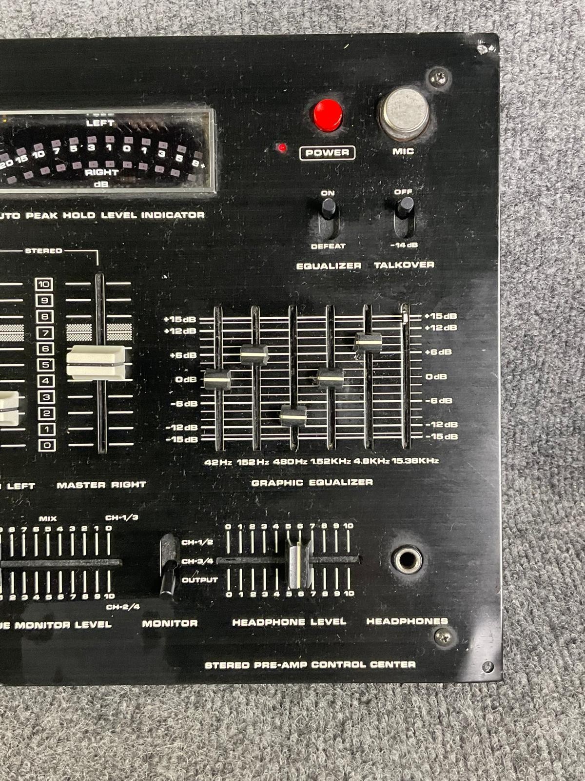 Numark DM-1650 Stereo Equalizer DJ Mixer Pre-Amp Control 39582