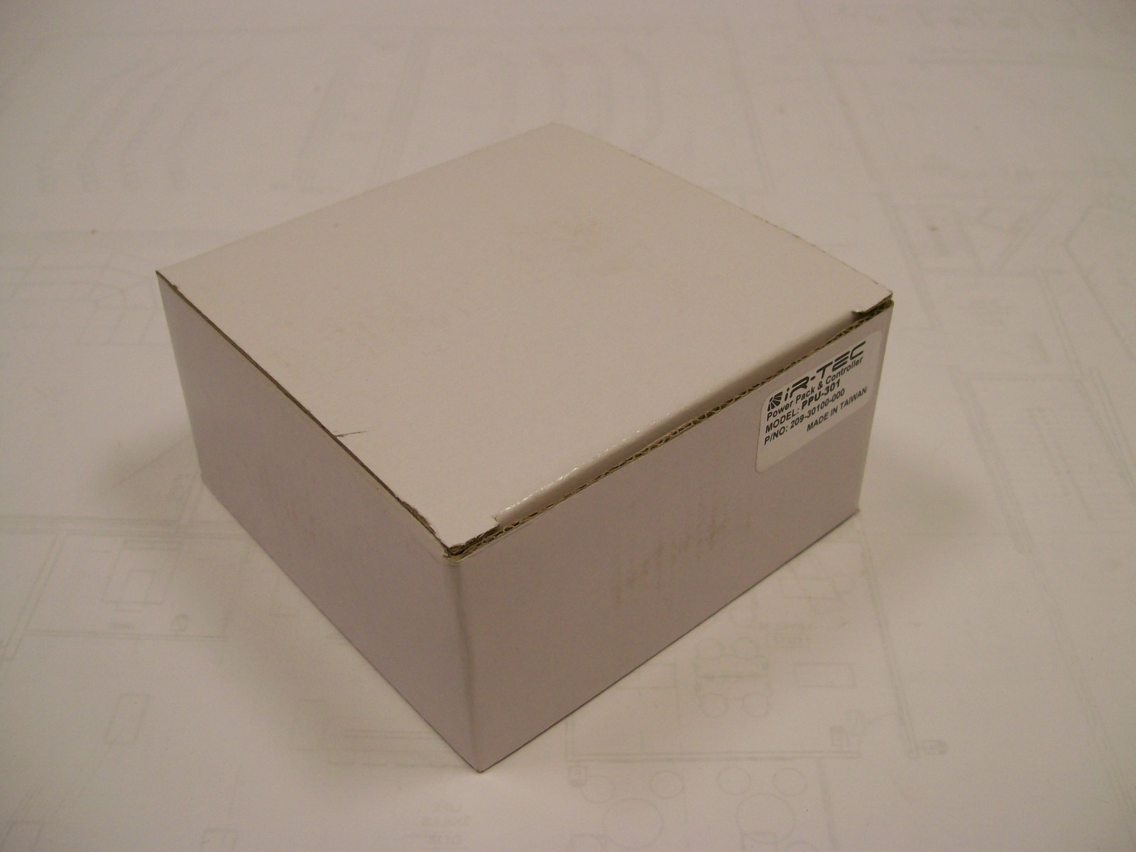 NEW IN BOX IR-TEC #PPU-301 P/NO: 209-30100-000 Power Pack & Controller   SAU3308