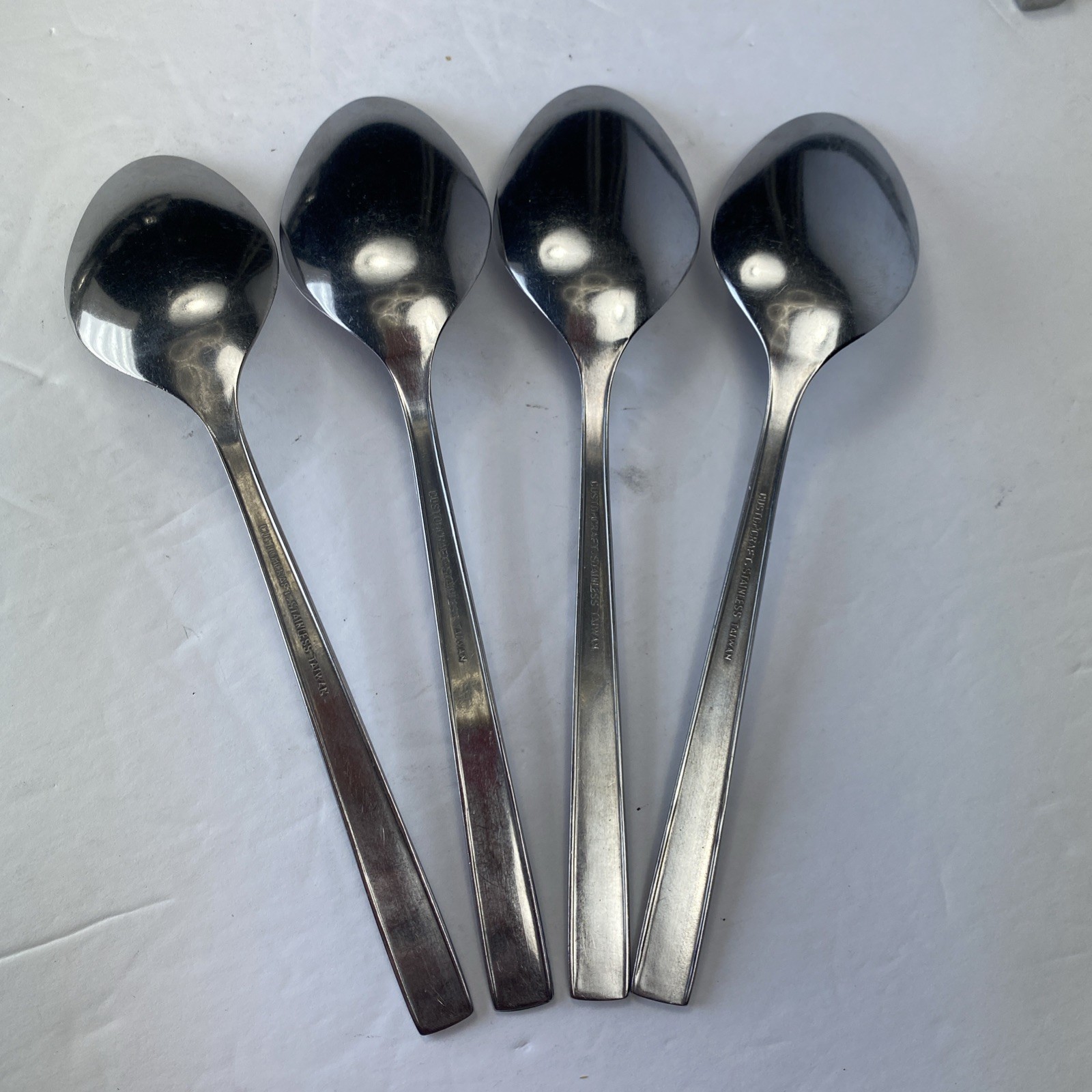 4 Custom Craft Taiwan Stainless Dinner Spoons Flatware Set