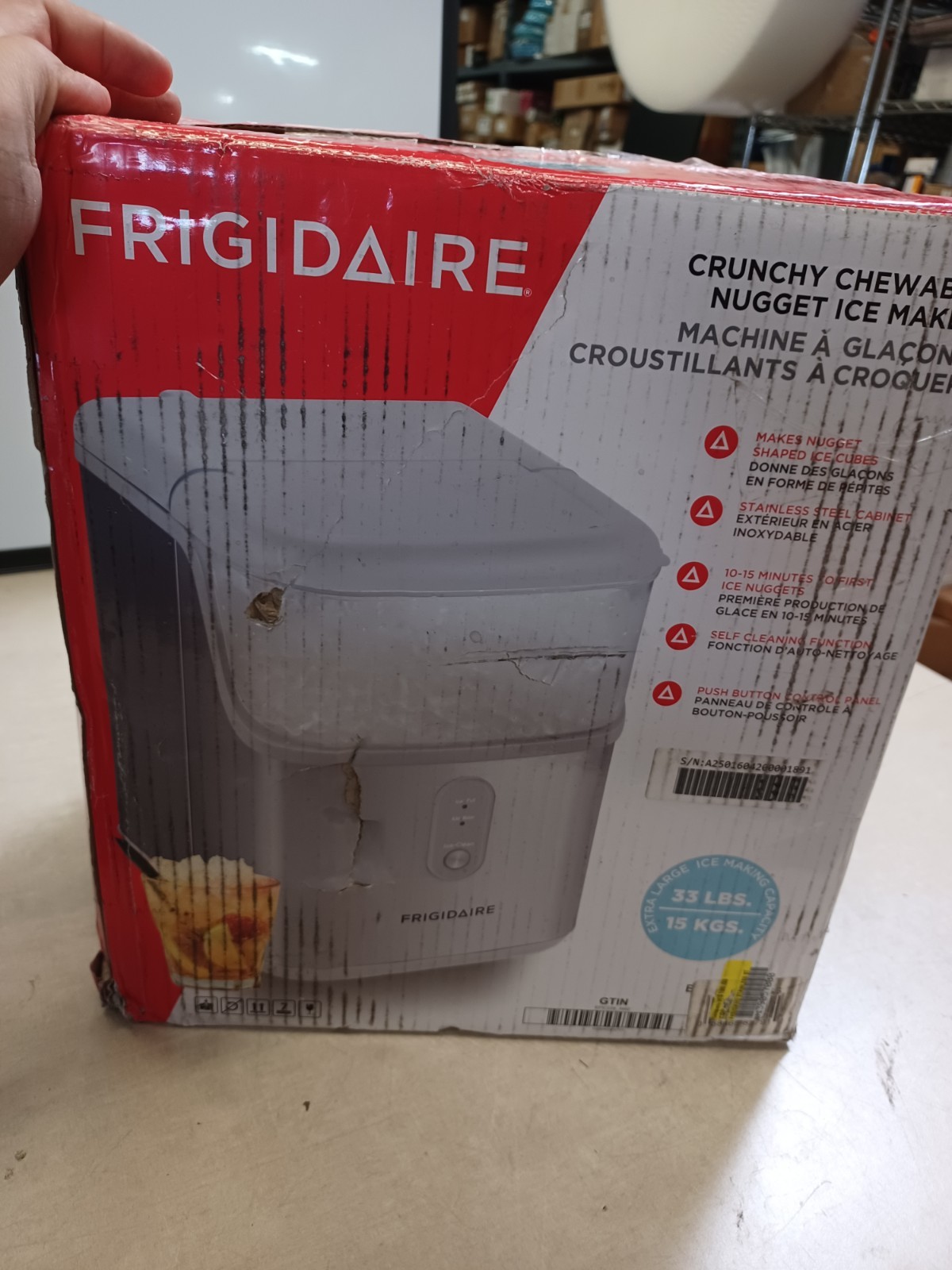 Frigidaire Countertop Crunchy Chewable Nugget Ice Maker, Compact, 33lbs per Day,