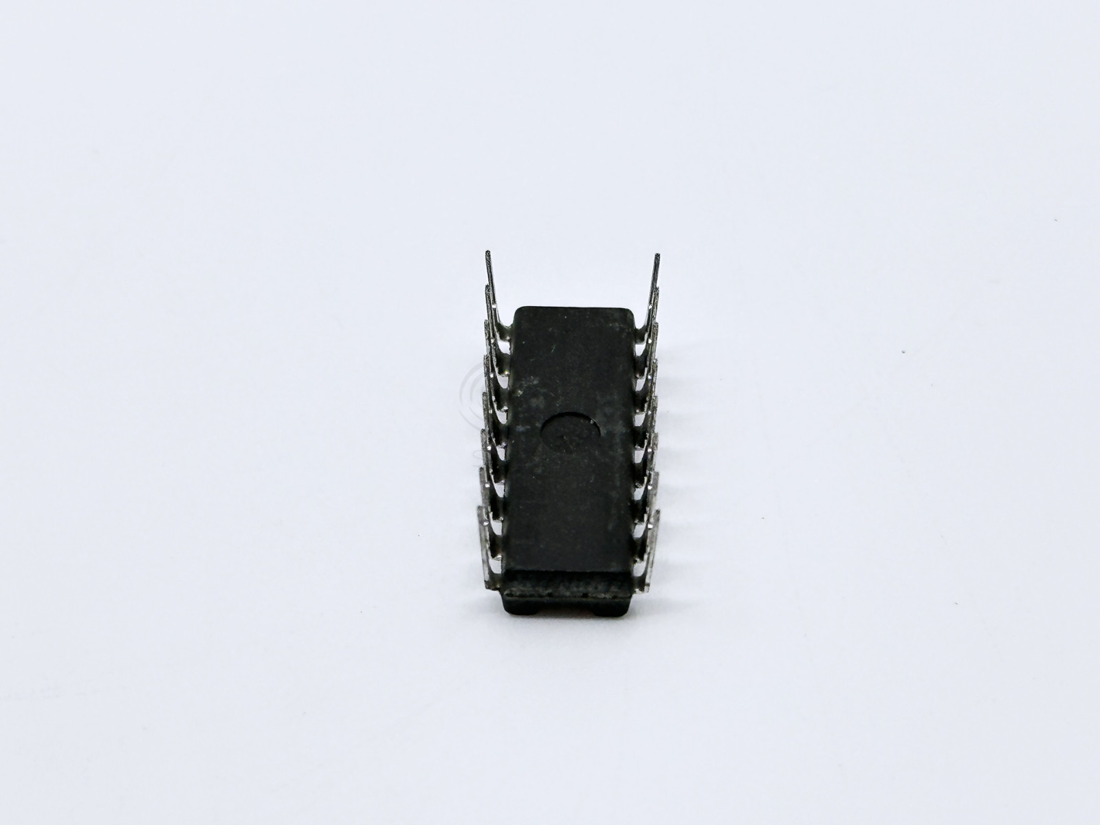 2PCS GD4014B GS 8-Stage Shift Register Parallel Load Serial DIP-16