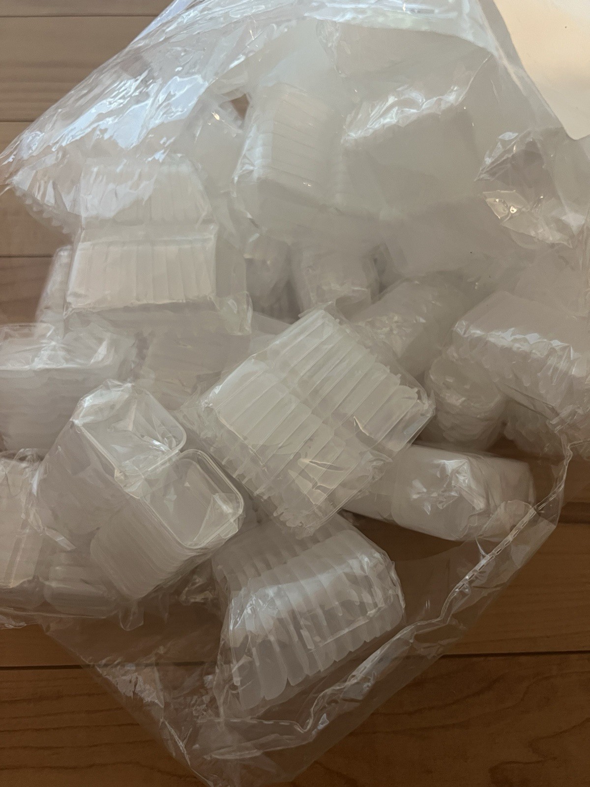 50pcs  Clear Plastic Mini Storage Boxes with Lids Bead Jewelry Craft Containers