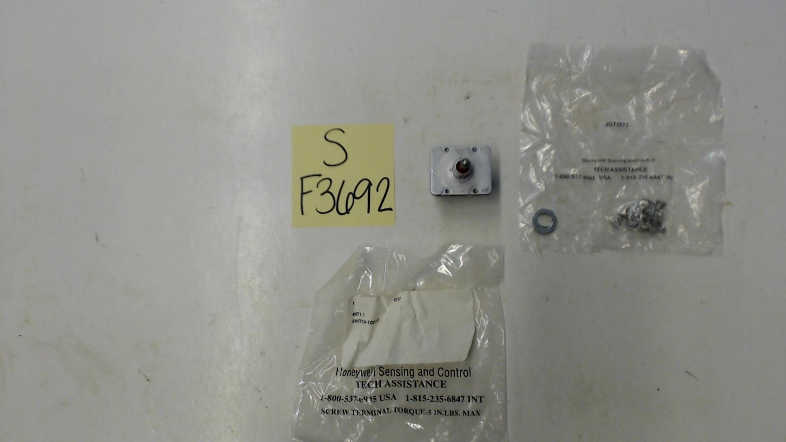4NT11 Toggle Switch