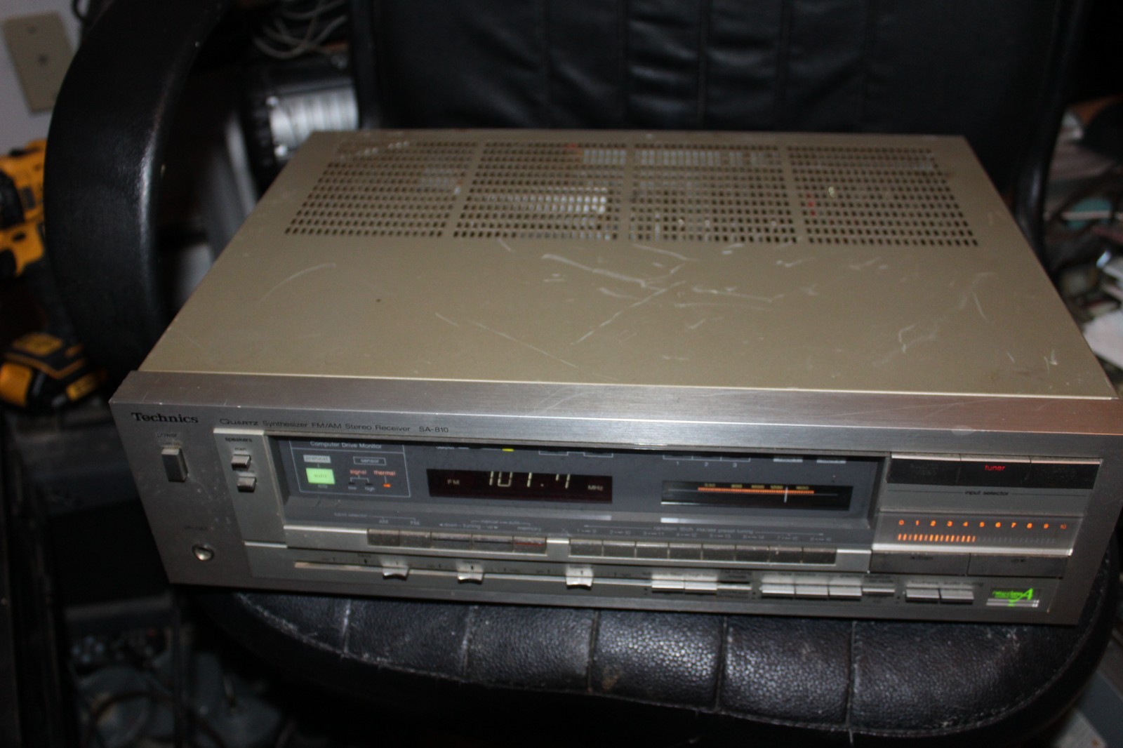 technics quartz synthesizerfm/am receiver Sa-810
