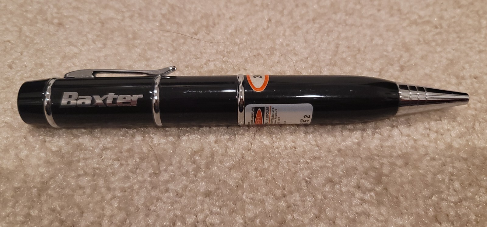 3-in-1 Laser Pointer - 2 GB Flash Card and Ball Point Pen, Wide Balanced body