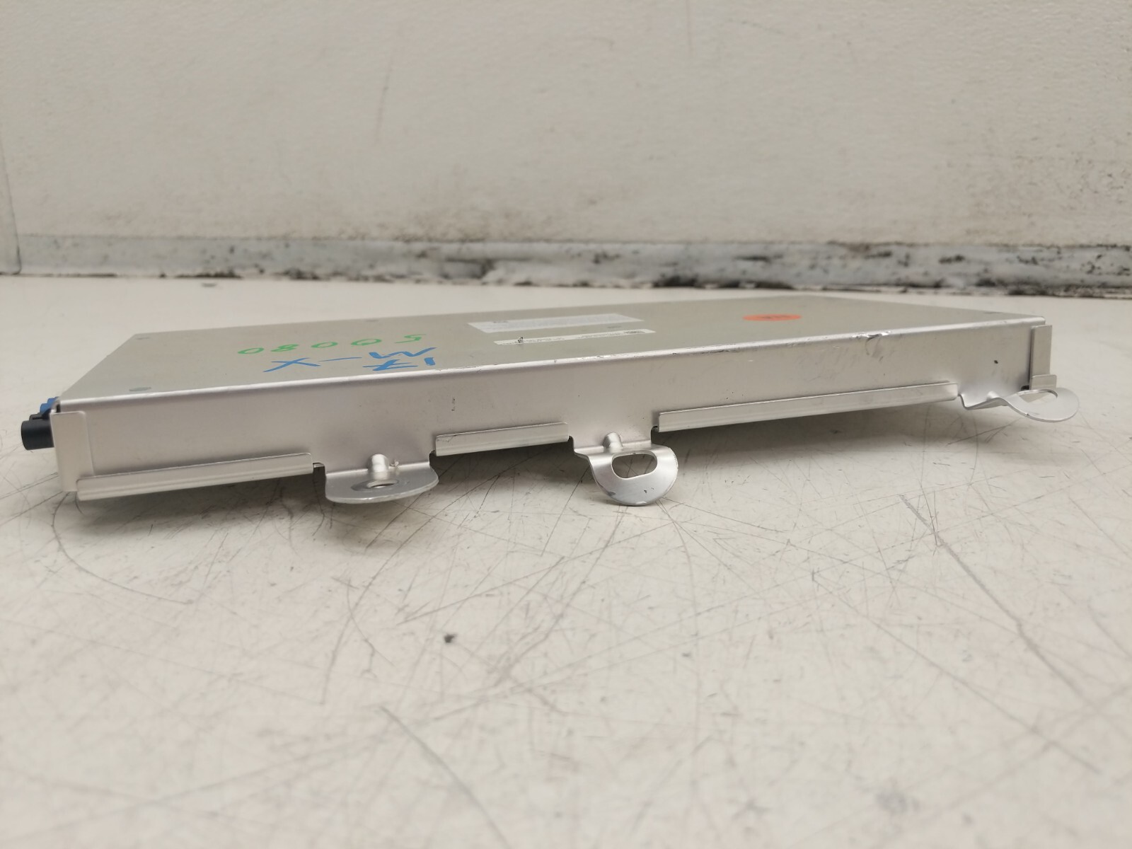 ⭕ 2016-2020 Tesla Model X MX Central Body Control Module Computer 1045451-00-H