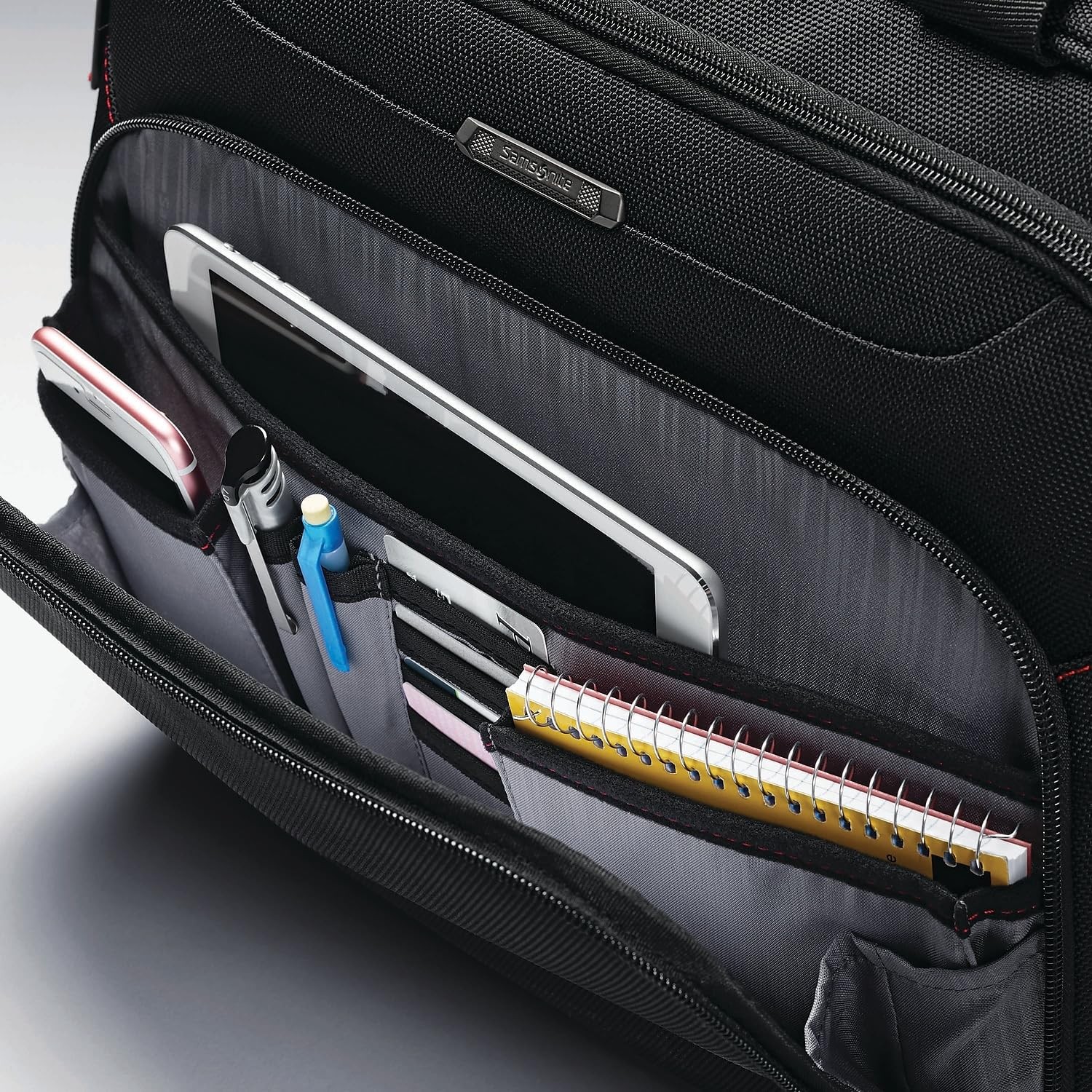 Samsonite Xenon 3.0 Gusset Check-Point Friendly Tech Locker Brief, Black, Do...