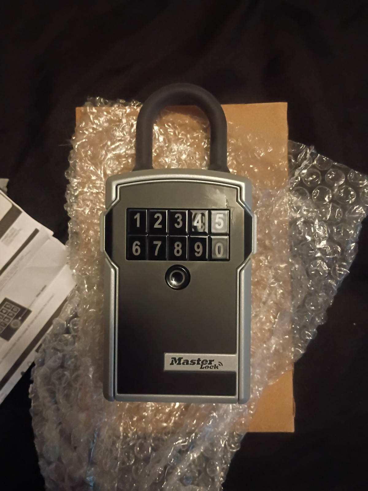 Master Lock Portable Bluetooth® Lock Box for Keys, Metal, 3-1/4 in — 7-13/64 in