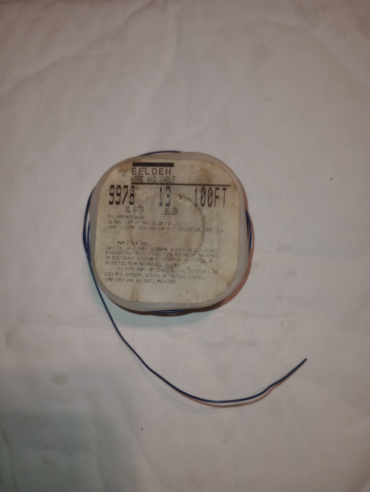 NEW GENUINE BELDEN 9978 BLUE 13 100FT HOOK-UP WIRE