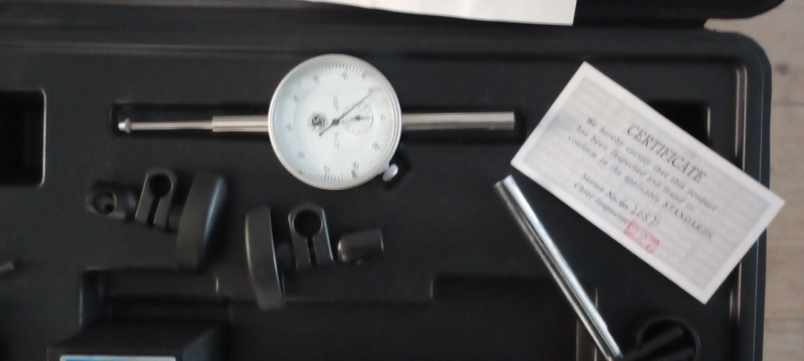 Matco Tools DIM107 Dial Indicator with Magnetic Base and Case / Instructions