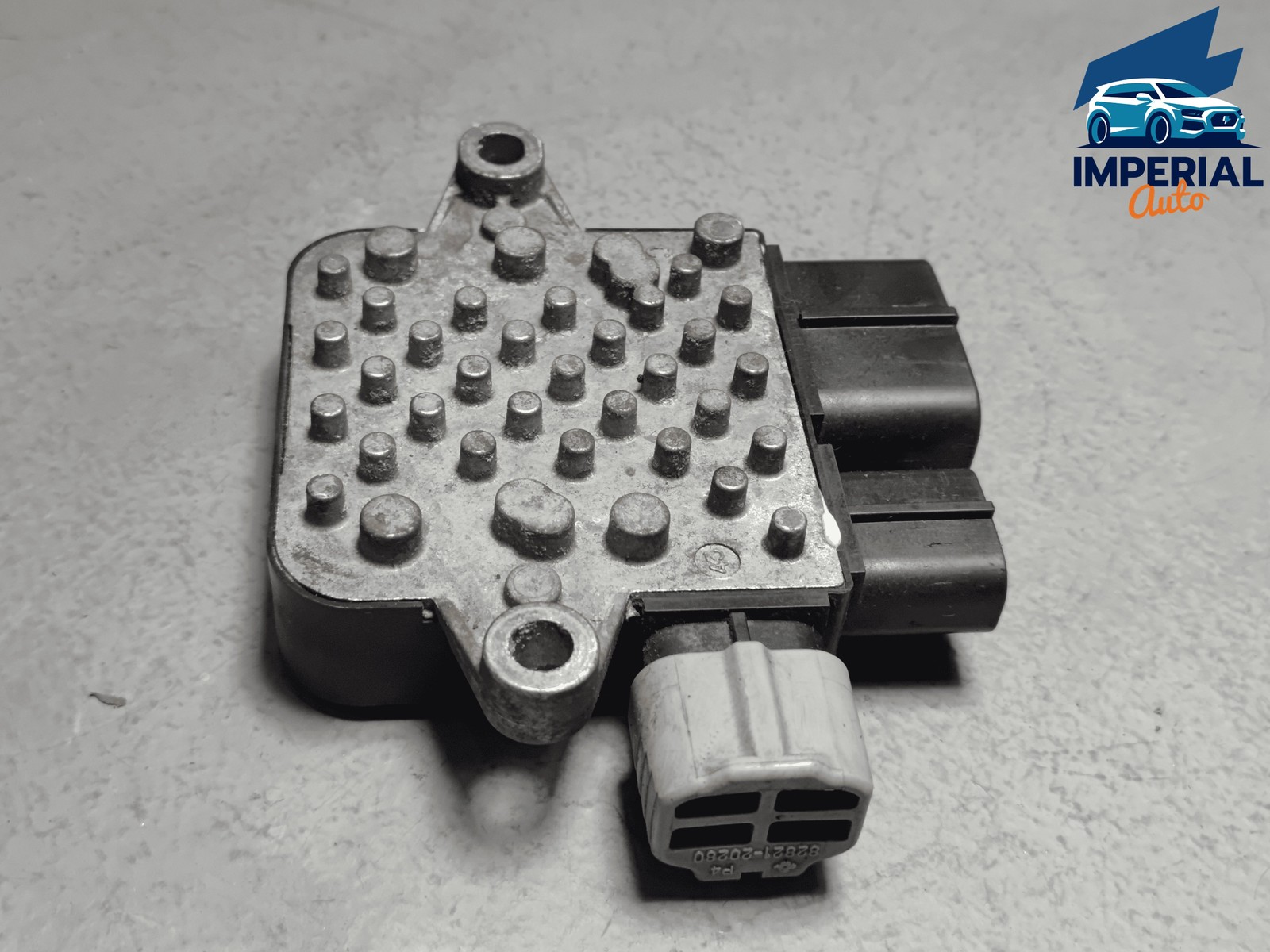 2017-2020 Tesla Model S Left or Right Condenser Cooling Fan Control Module OEM