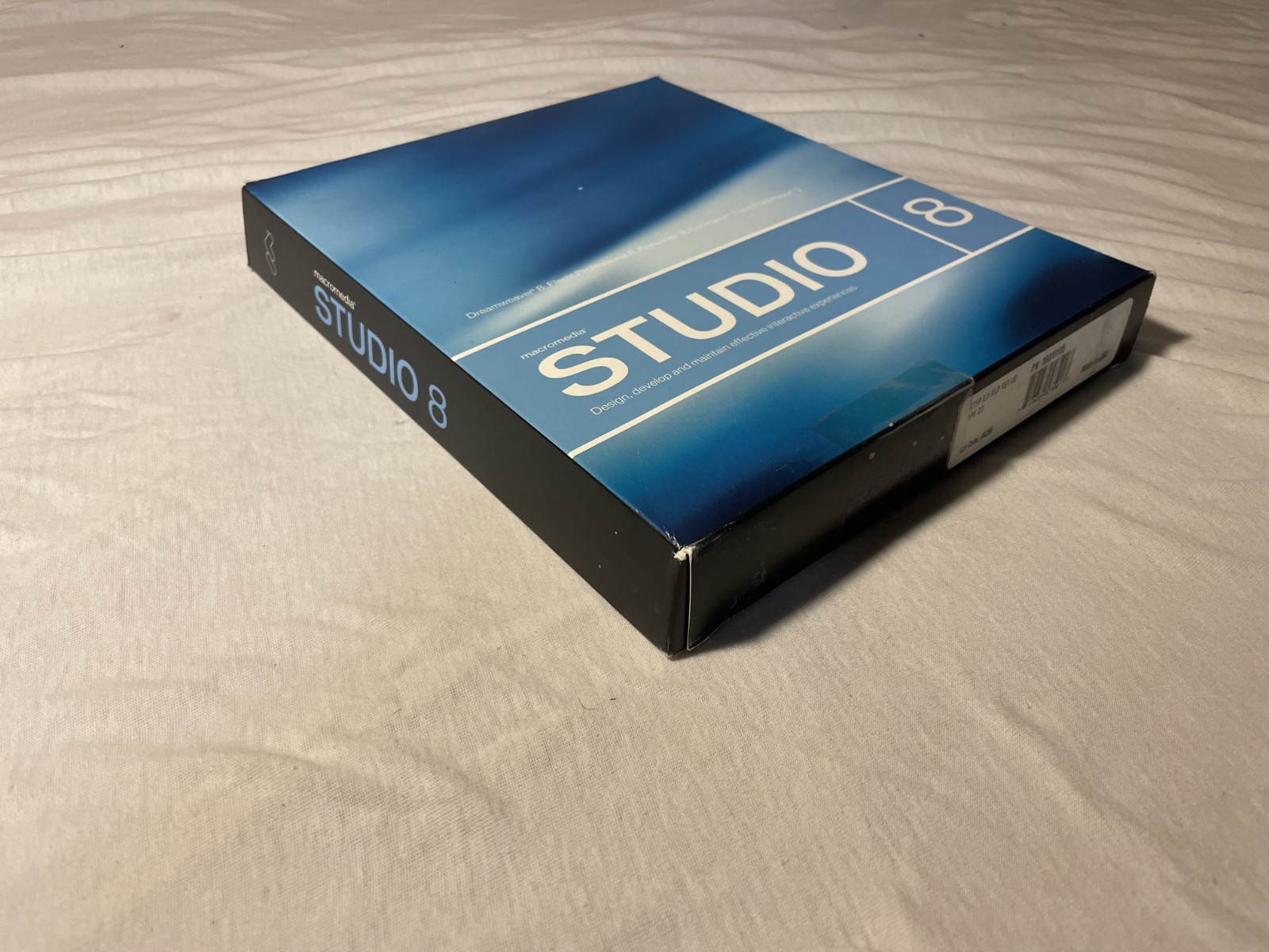 Macromedia Studio 8 Design Suite Dreamweaver Flash Fireworks Windows XP Mac