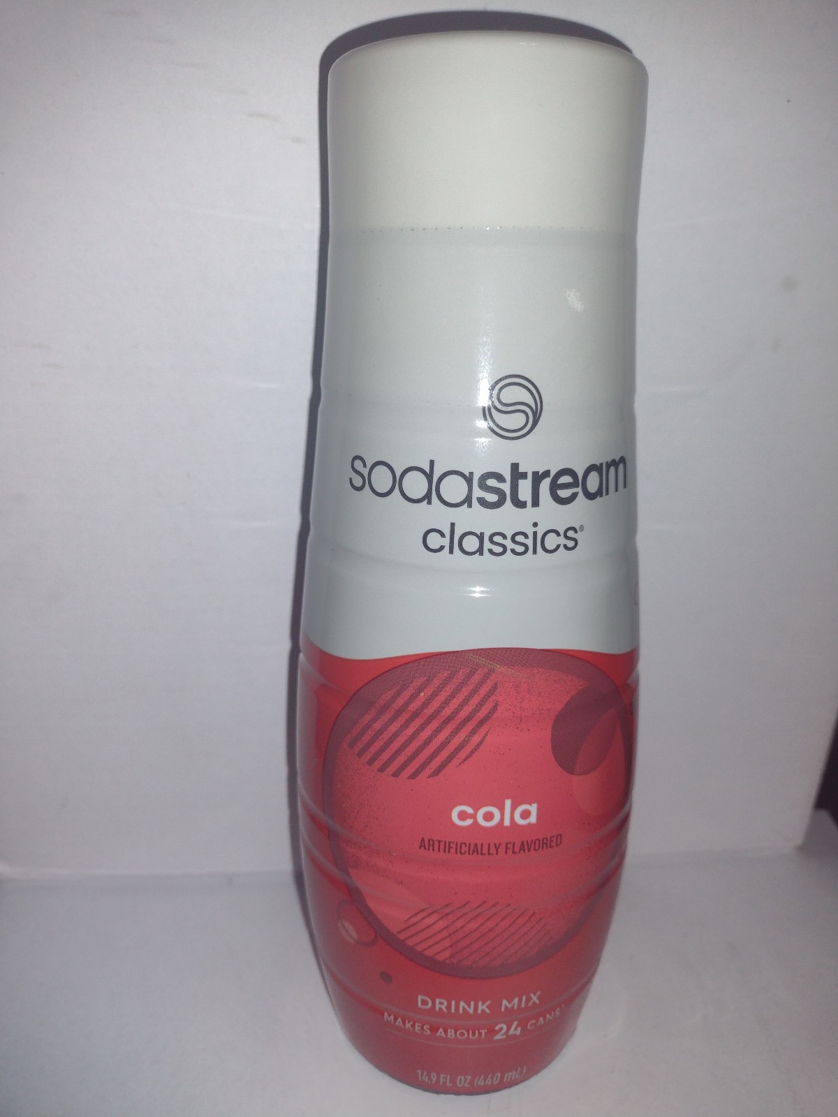 Soda Stream Flavor clasic Cola 14.9 oz Price  1 Bottle  Expration Date 1/9/27