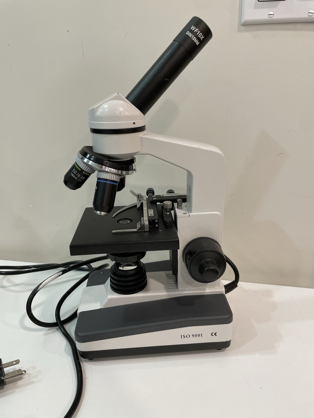 Sonlight Ultra Microscope Light Plug 3 Magnification Levels Homeschool Science