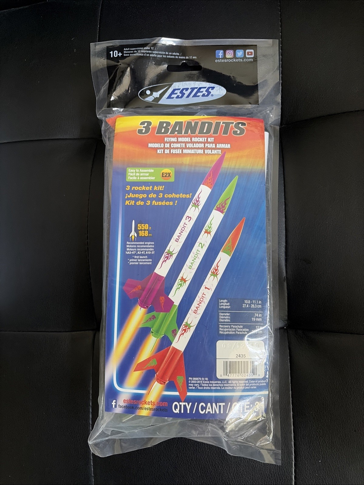 Estes 3 Bandits #2435 Flying Model Rocket Kit New Sealed